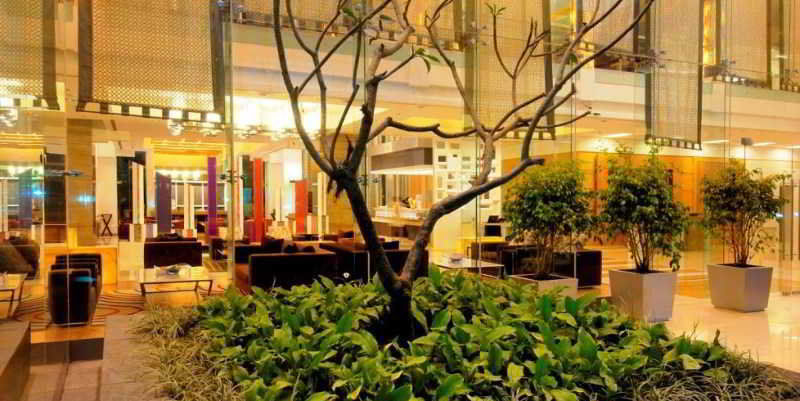 Radisson Blu Hotel Pune Kharadi Interior photo The lobby of the hotel
