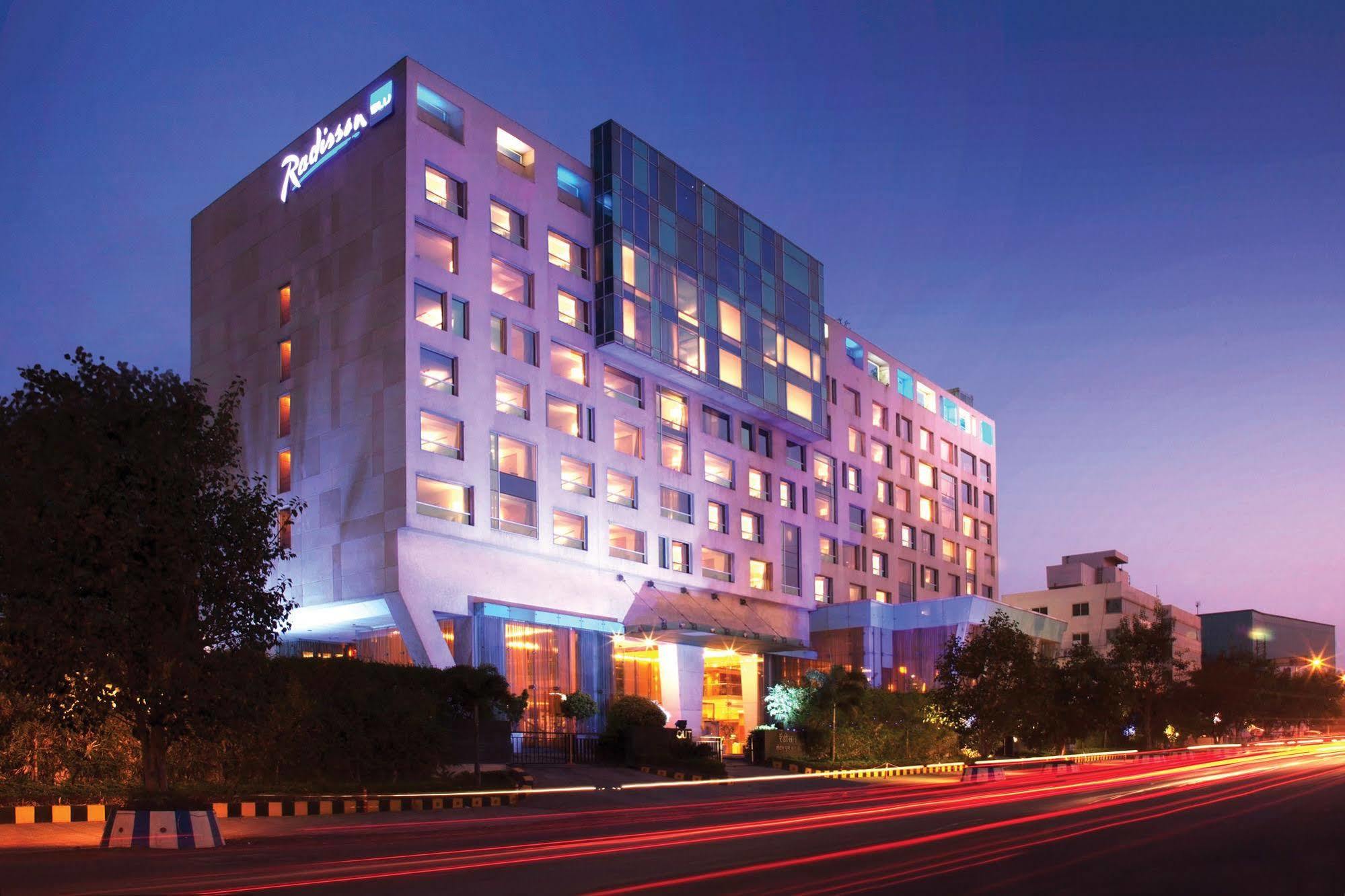 Radisson Blu Hotel Pune Kharadi Exterior photo Radisson Blu Hotel, Faridabad
